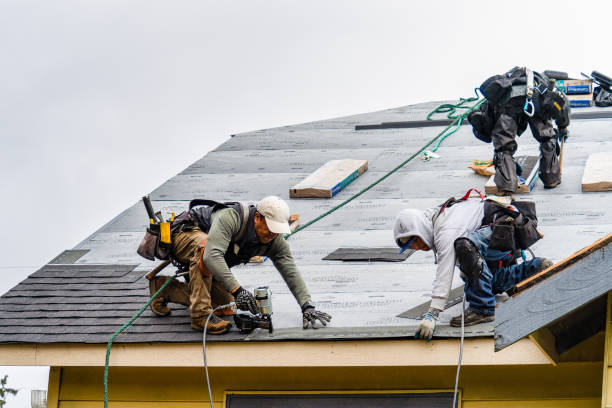 Professional Gutter Installation technician working in Parker, WA